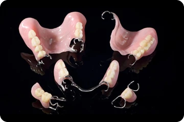 プラスチック義歯(保険適応)